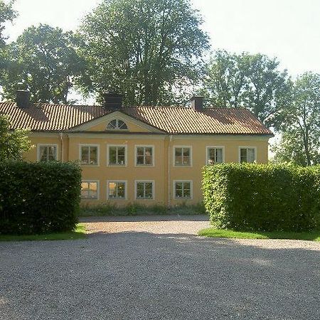 Tullgarns Vardshus Bed and Breakfast Vagnhärad Exterior foto